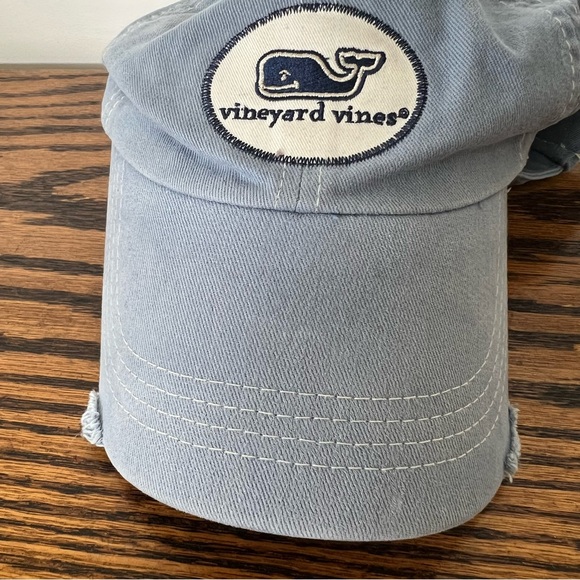 Vineyard Vines Light Blue Distressed Hat Logo Patch Preppy Baseball Cap Cotton - Picture 8 of 16